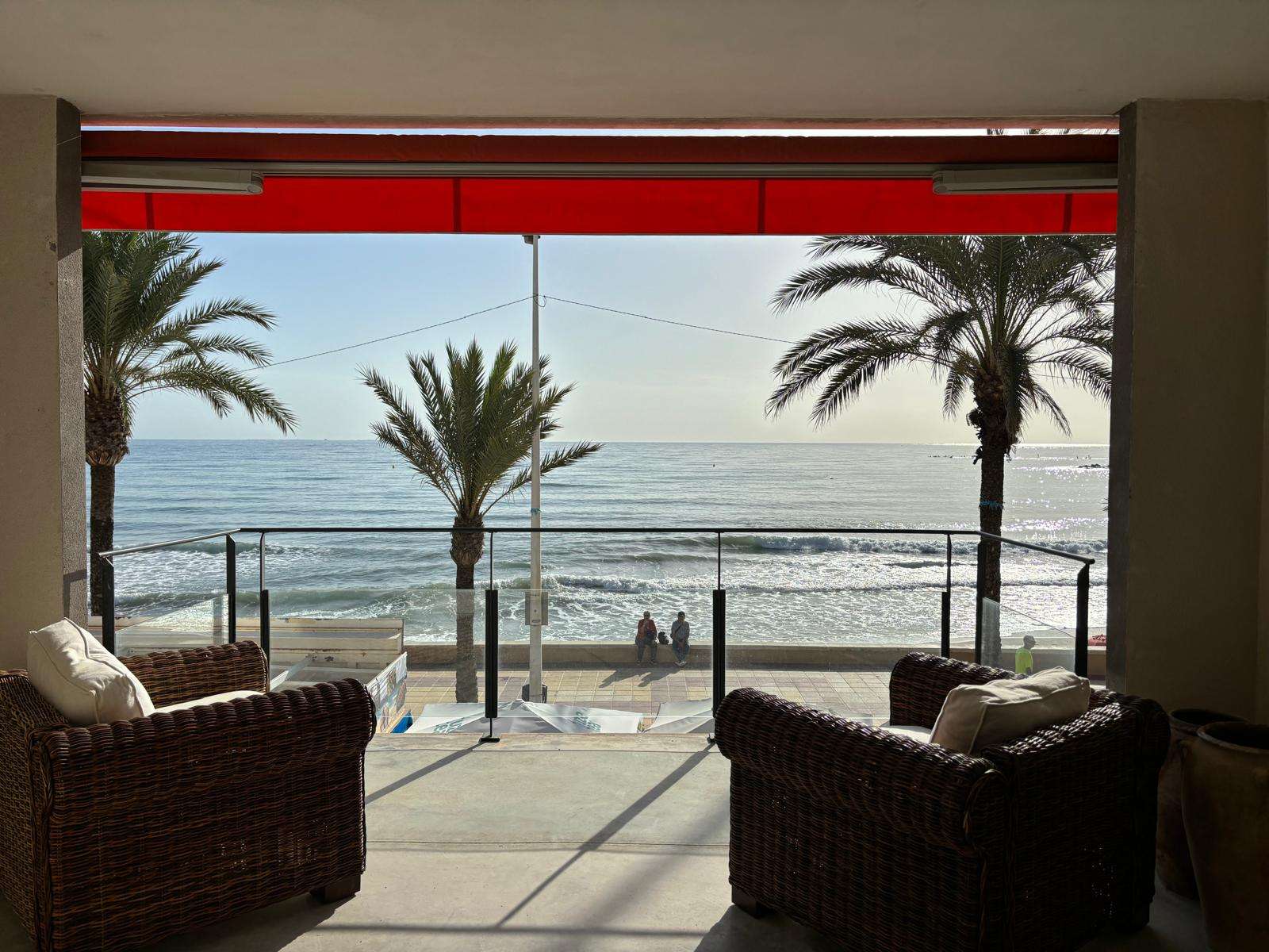 Casa Avenida de la almadraba. Impresionante bungalow en campello — 1/38