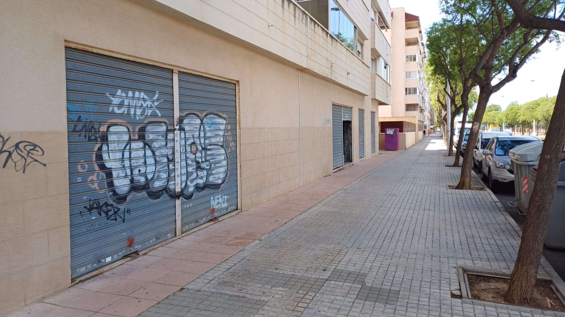 Local Comercial Avinguda de jubalcoi. Local comercial con posibilidad de viviendas — 3