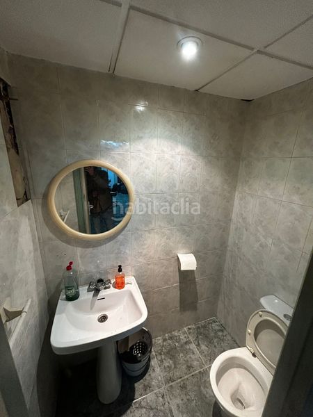 Local Comercial en Carrer mare de déu de la mercè 10. Local con cambio de uso a vivienda de 75 m — 4
