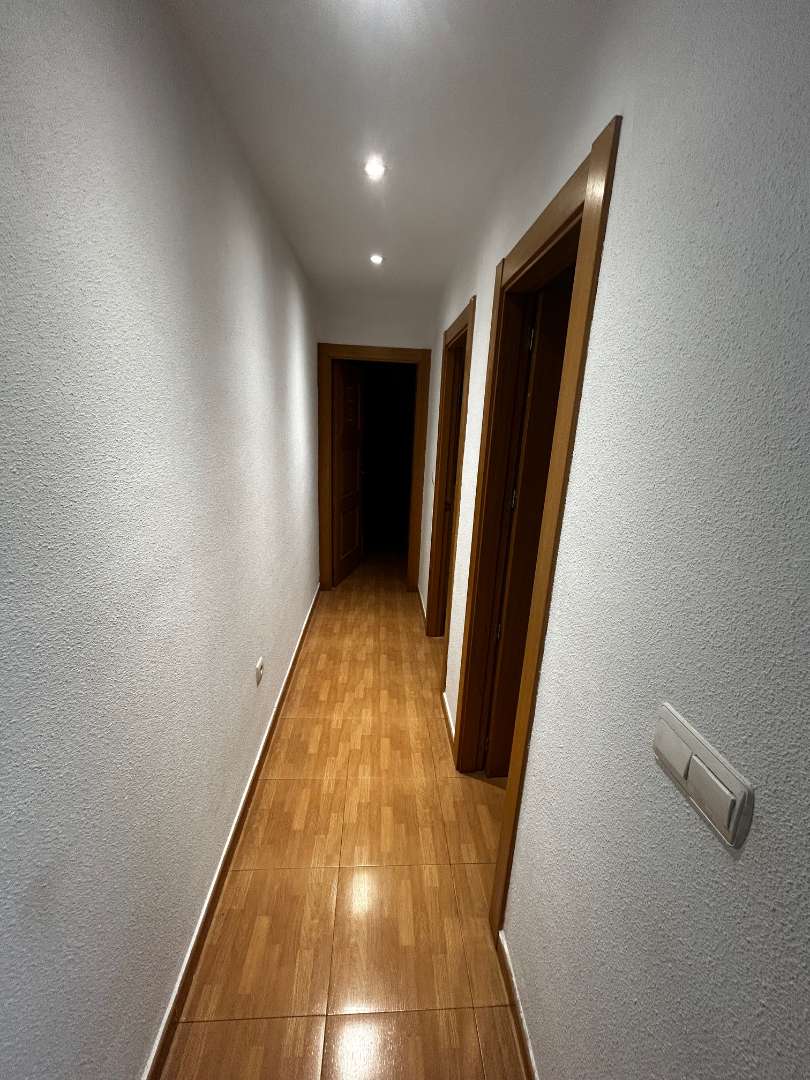 Piso de alquiler en Carrer Concepción Arenal, 35a, Reina Victoria - Miguel Hernández — 4