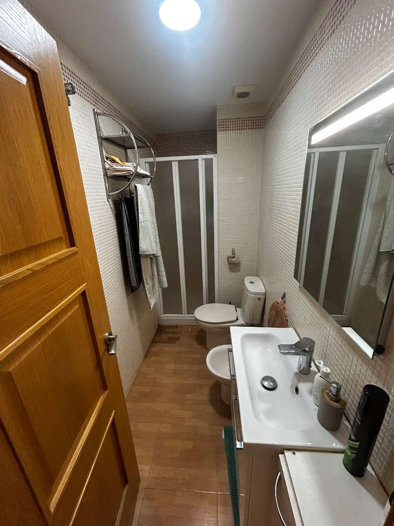 Piso de alquiler en Carrer Concepción Arenal, 35a, Reina Victoria - Miguel Hernández — 5