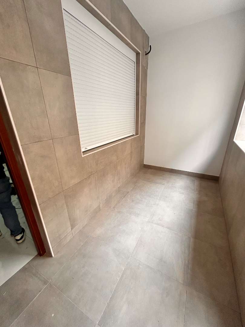 Piso en venta en Carrer del Capità Baltasar Tristany, Reina Victoria - Miguel Hernández — 3