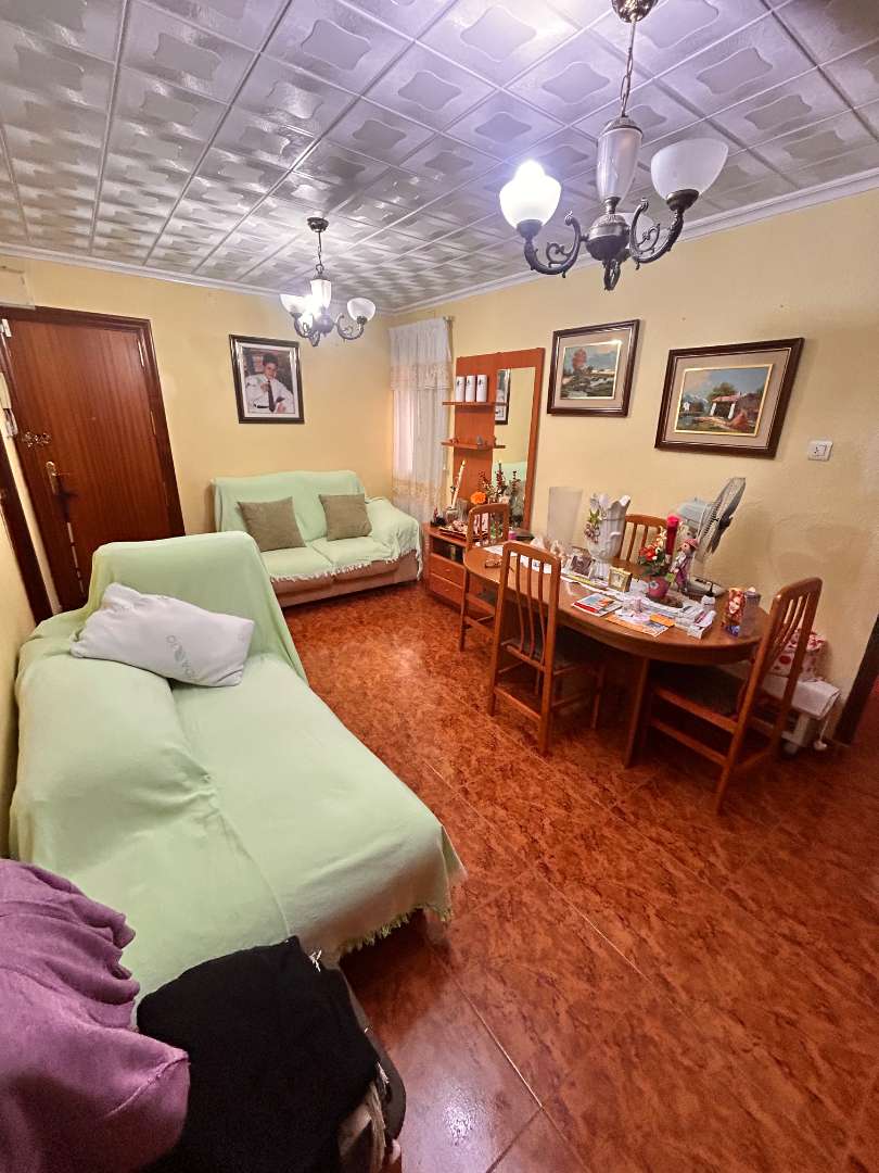 Piso en venta en Passatge Arquitecte Gaudi, Altozano - Conde Lumiares — 4