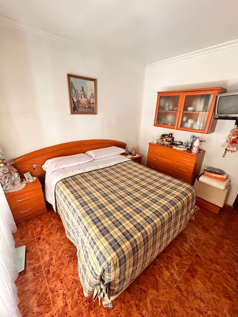 Piso en venta en Passatge Arquitecte Gaudi, Altozano - Conde Lumiares — 5
